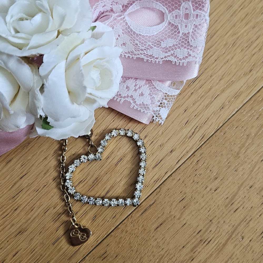 Rare La Pafait Gyaru Pink Satin White Lace Rose Bow Barette Heart Charms - Picture 7 of 9